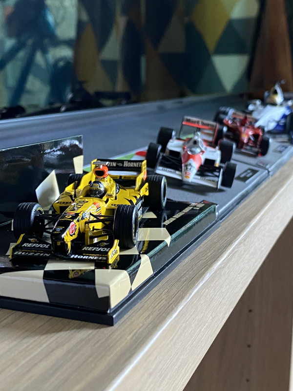 235C26F0-BFC0-4B6F-9DA9-645F7C39A28E