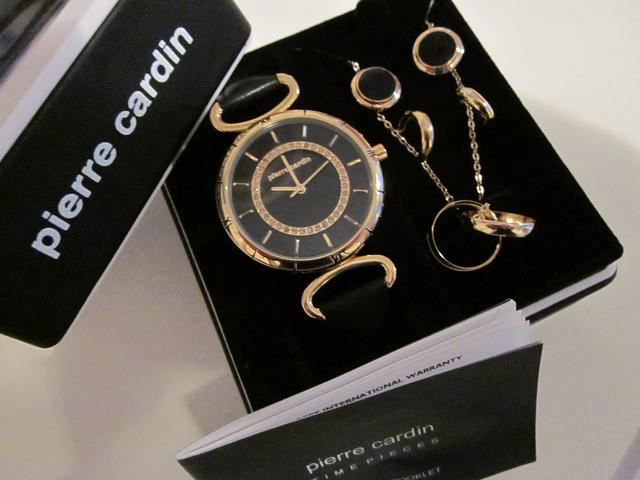 Женски часовник Pierre Cardin в комплект с обеци и колие ( един от  най-красивите и желание модели ) (Архив) - Българският форум за часовници