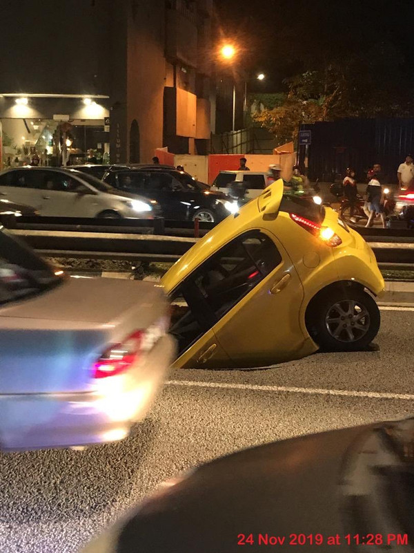 myvi kuning