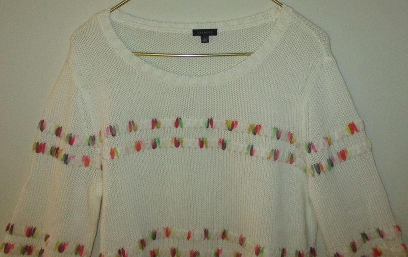01talbotswhitesweaterfrontneck