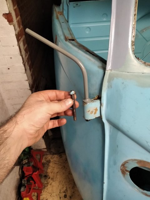 7F164113-332F-447C-BC63-486F777D0496