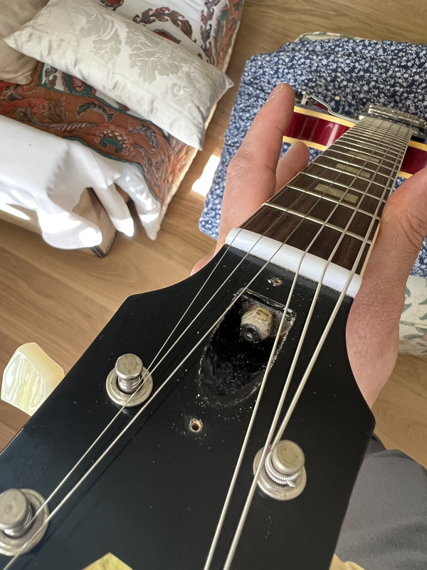 Gibson ES335 Truss Rod condition & adjustment Guitar Discussions on