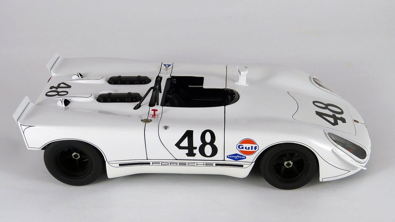 1:18 AUTOart Porsche 908/02 #48 Sebring 1970 McQueen/Revson