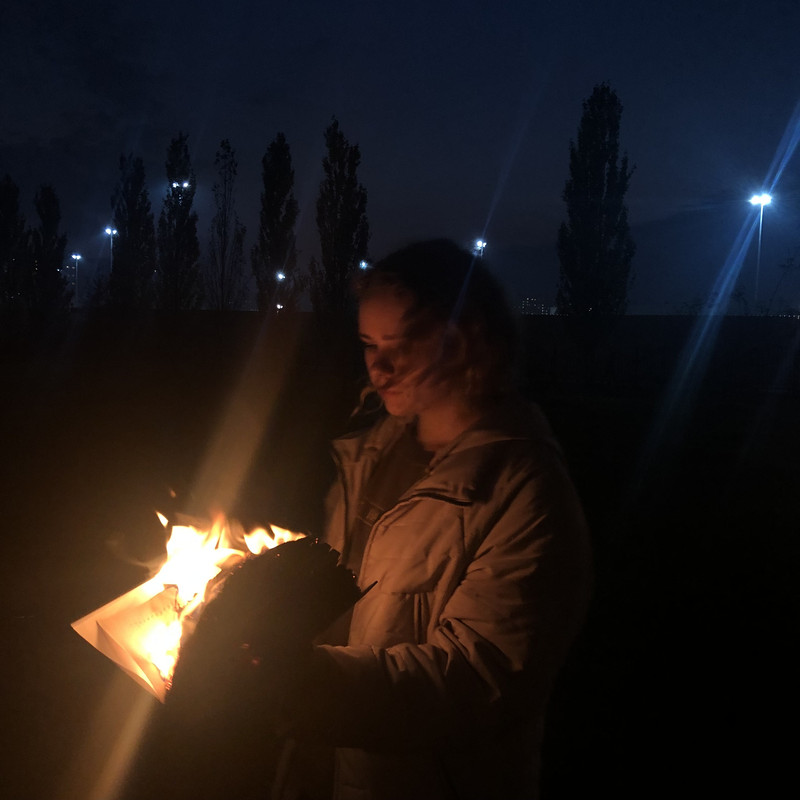 AC010C7F-1F6E-4F97-B8B7-7C0BF1CA85FE