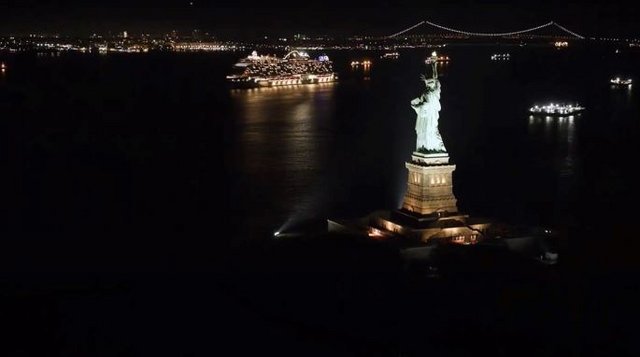 Décimo octavo dia, 8 de Diciembre. Nueva York