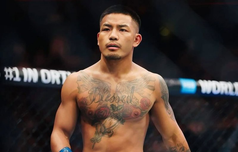 Джошуа Ван купи къща на майка си след UFC 316