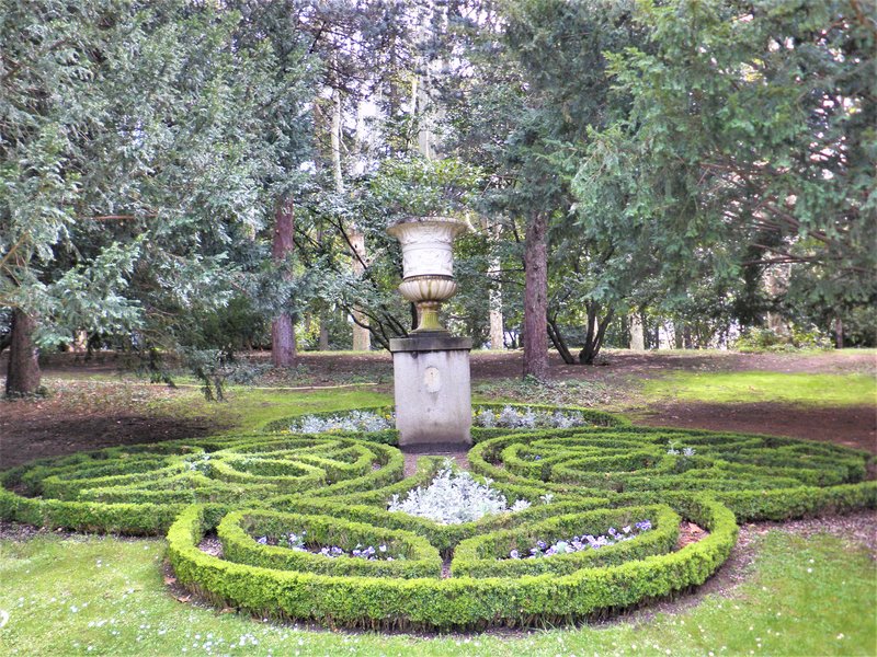 JARDINES CAMPO DEL MORO-29-4-2012-MADRID - Paseando por España-1991/2016 (17)