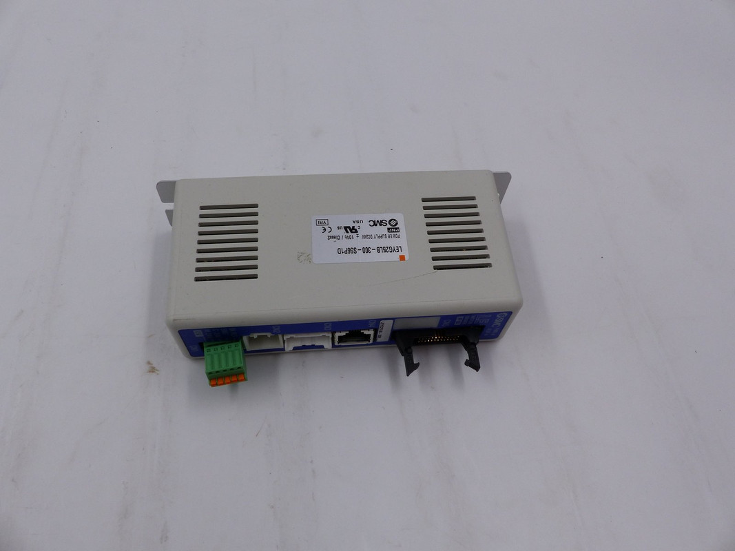 SMC - LE MOTOR DRIVER P6 - LEYG25LB-300-S56P1D / POWER SUPPLY DC24V