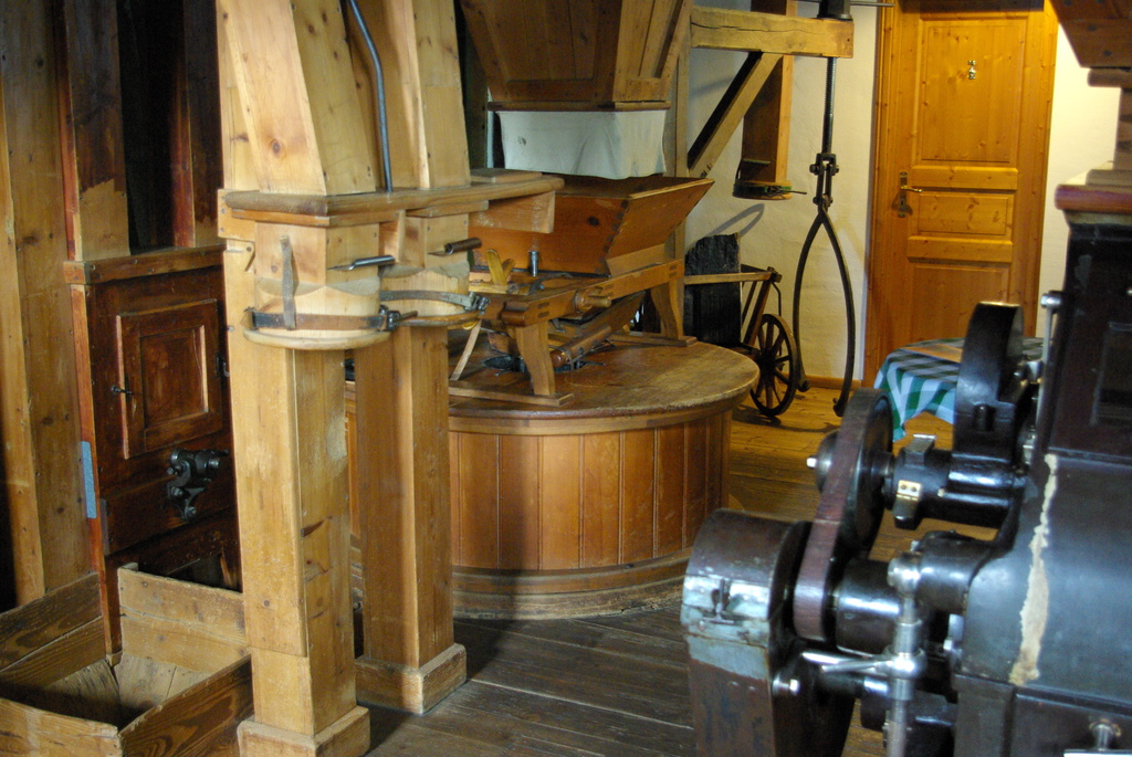 (30096) Lennemuhle Gilsbach 8