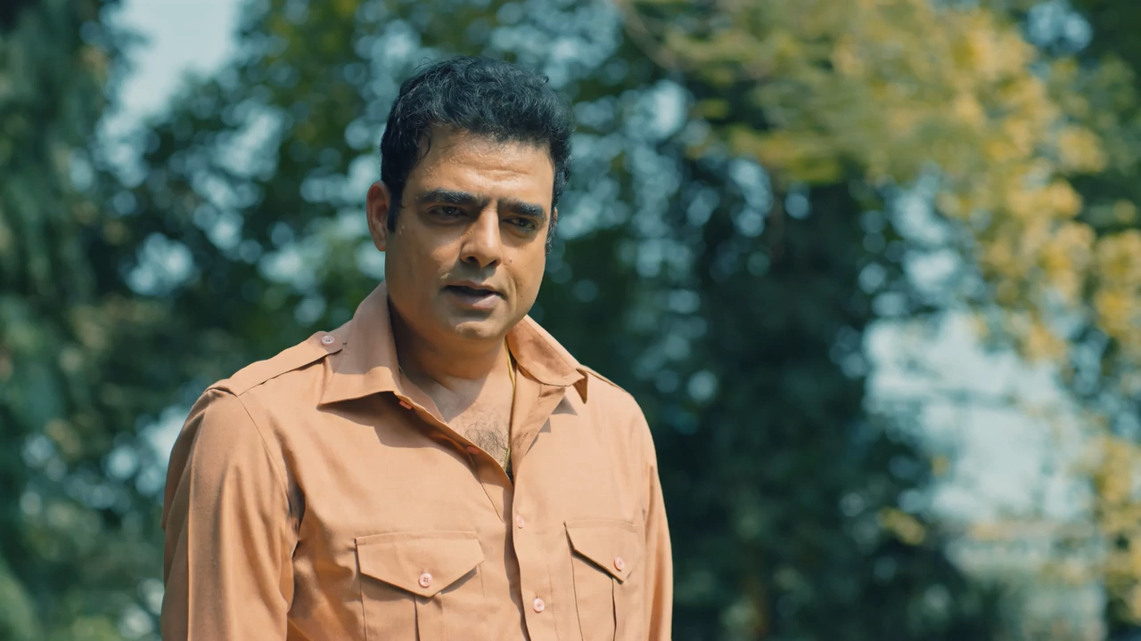 Bhaukaal (2020) Season 1 [Hindi + Tamil + Telugu] WebRip 480p 720p ESub - Complete Screenshot