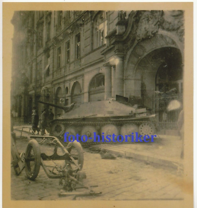 Straßenansicht Jagdpanzer 38 (t) HETZER Panzer S