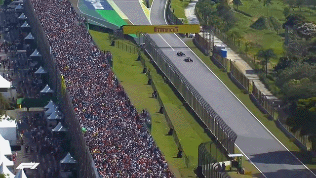 Mercedes-AMGTR-1848346648180674965.gif