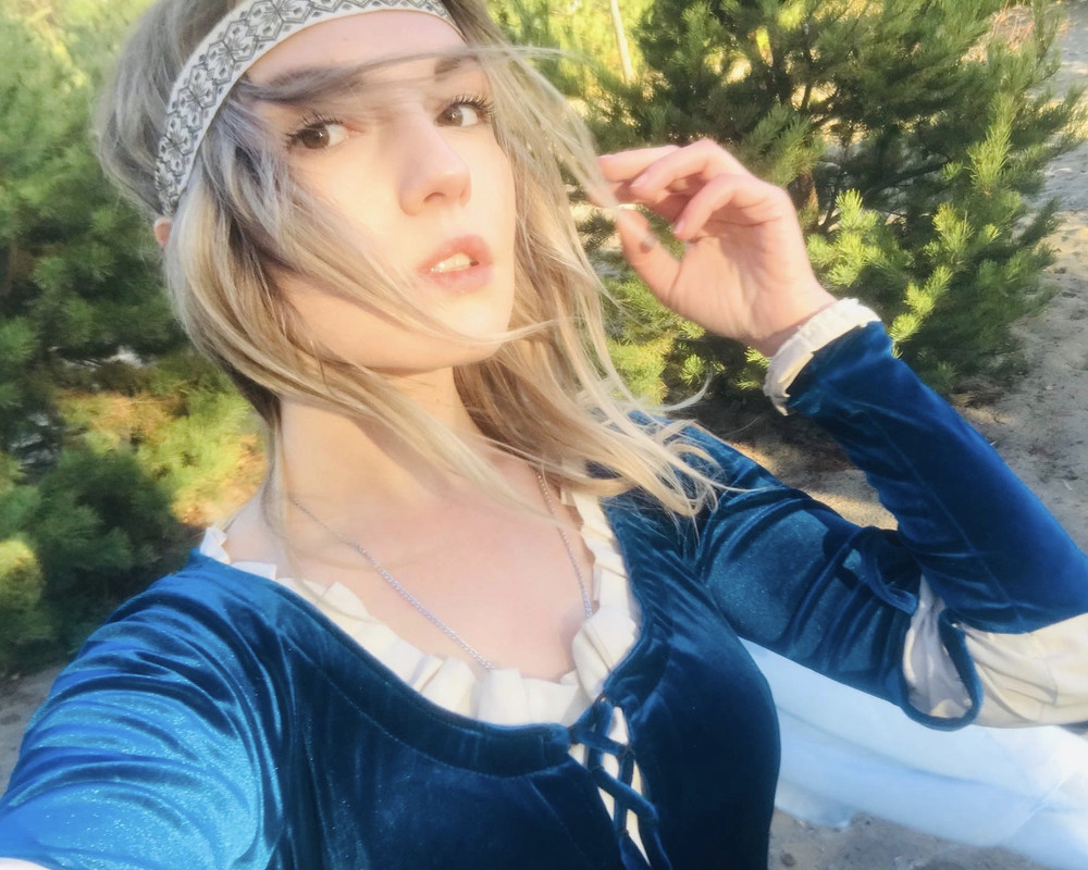 9829F16E-1651-4C1F-BCCE-A191D3E426D3