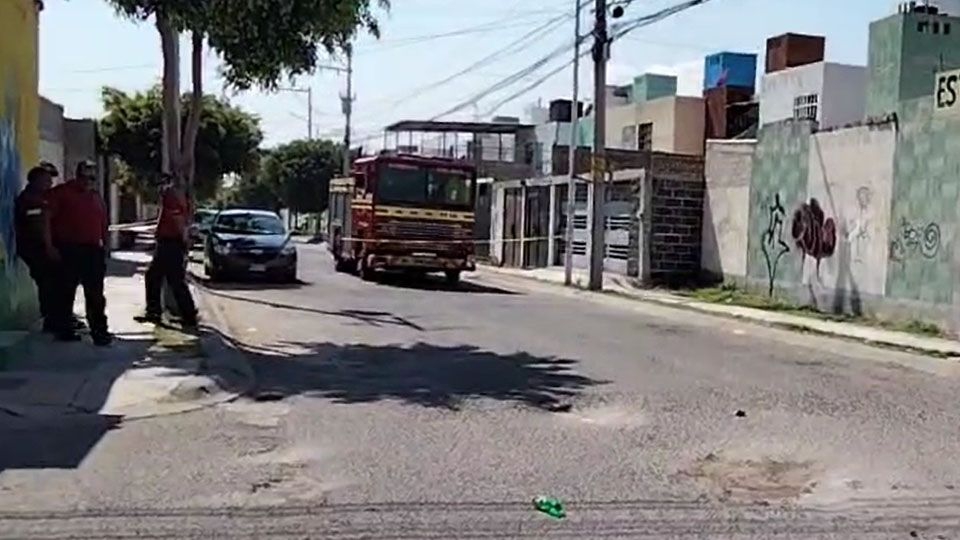 Localizan a un 'embolsado' al interior de una alcantarilla en Celaya, Guanajuato