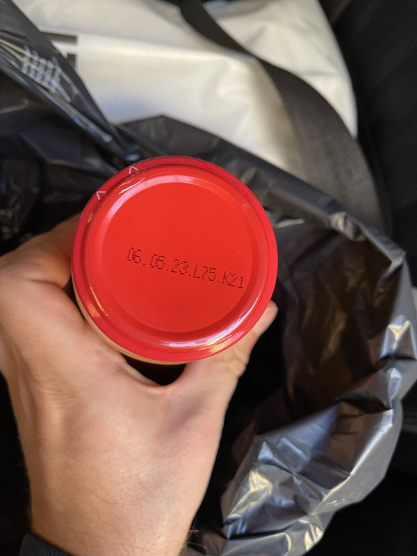 82B37769-DFA5-4EEB-B181-BD4F3E4DC2B7