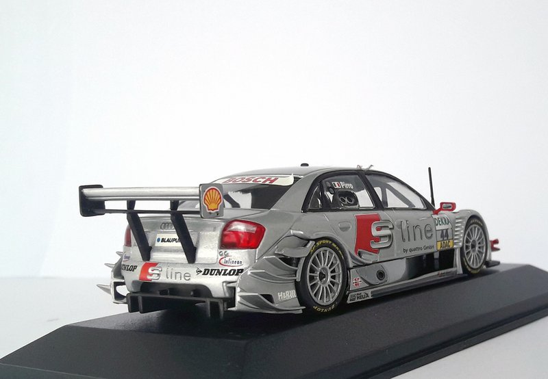 Audi A4 DTM 2004 Pirro (7)