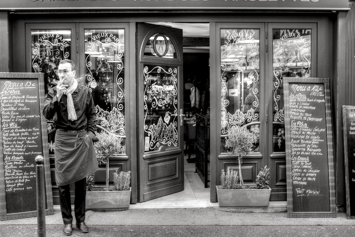 Blacknwhitefrenchcafe.jpg