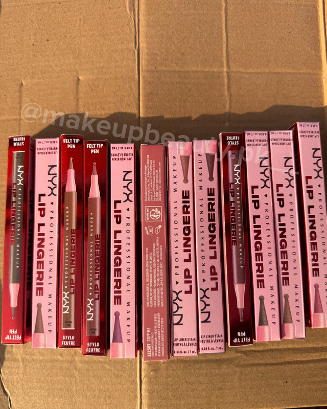 Nyx Lip lingerie lip liner