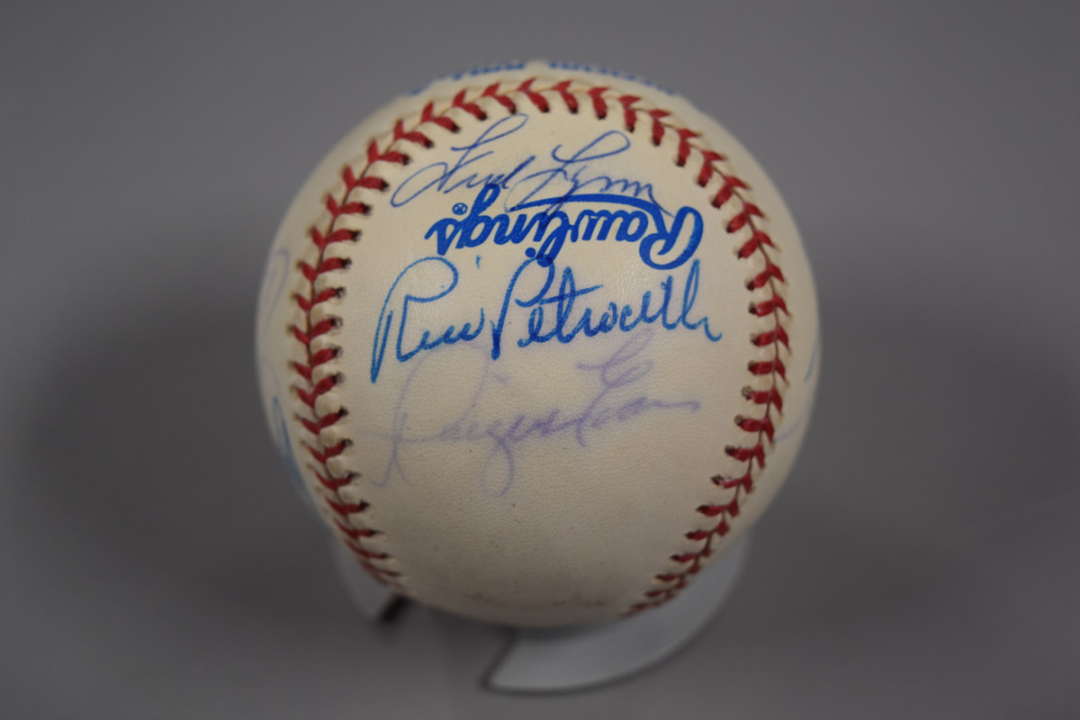 Boston Red Sox Carl Yastrzemski, Fred Lynn & Jim Rice In 1975 8x10