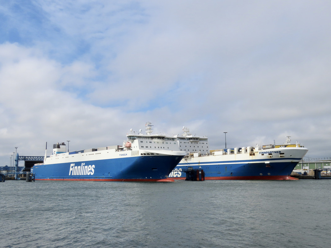 66ECF523-FABC-41FD-8335-7E27993D9467