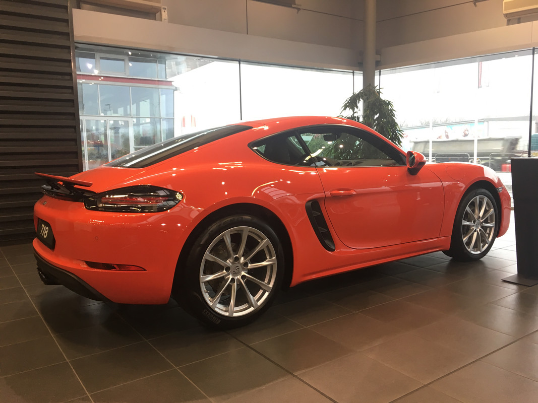 DA4B47D4-8AF5-4FEA-A58D-CA4E065E8B6D