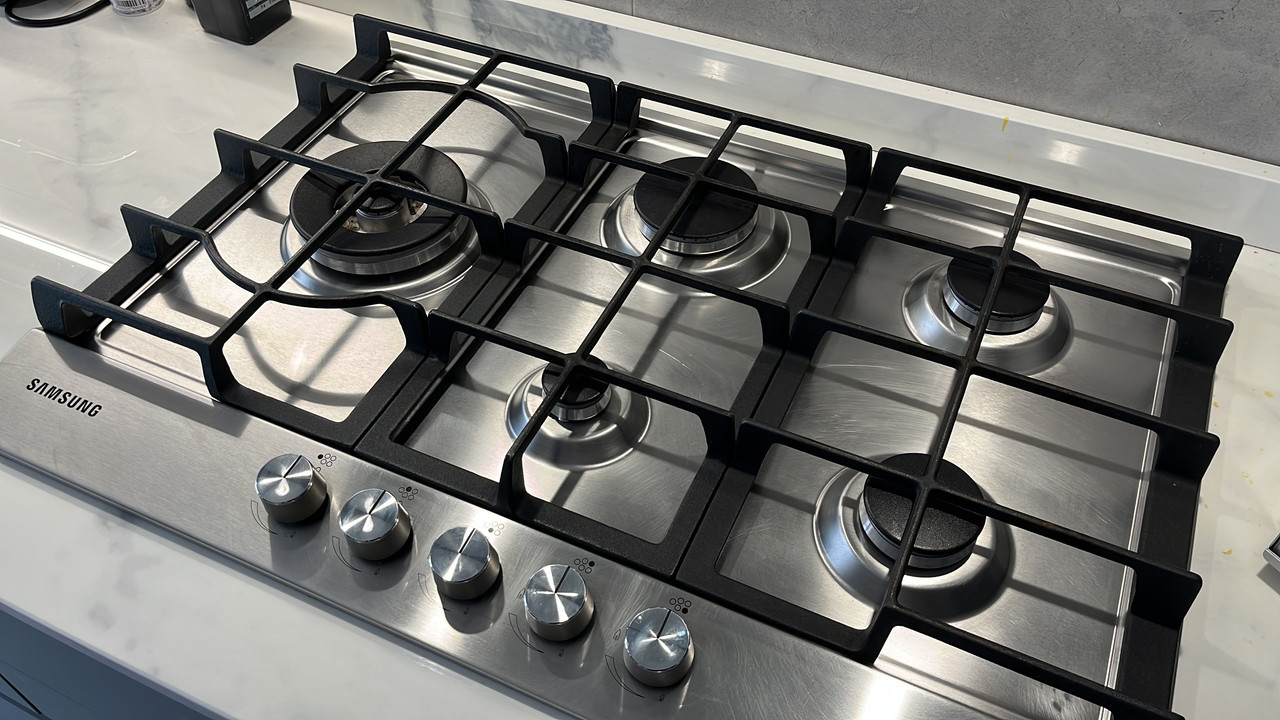 51FA4ED2-F78C-4CB3-96EA-E7548FDBCB9D