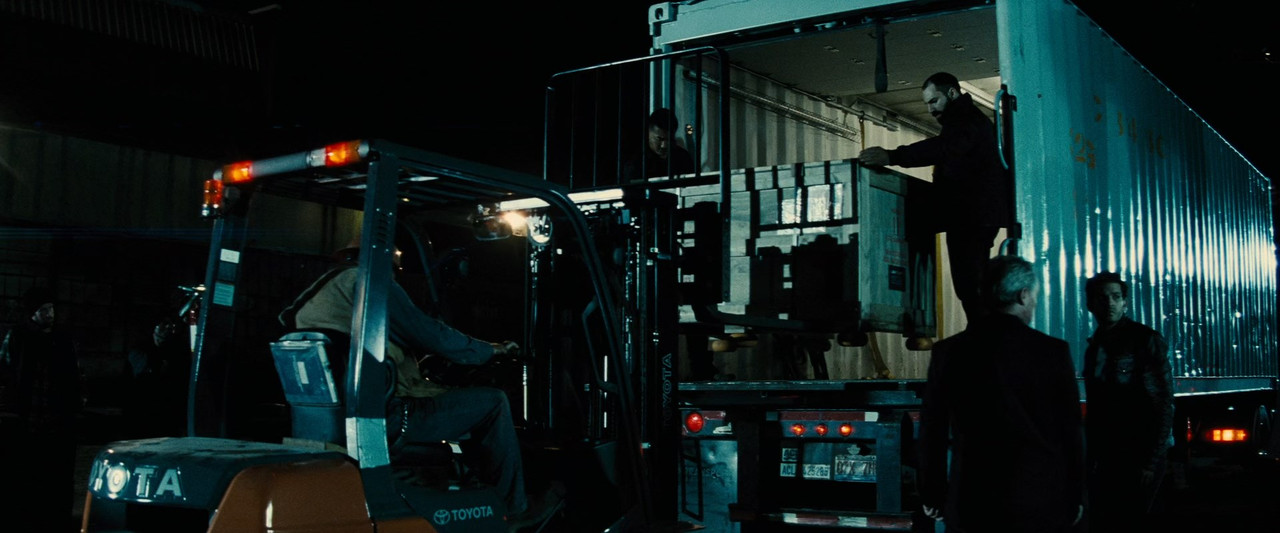 Batman v Superman - Dawn of Justice 2016 Extended (1080p x265 10