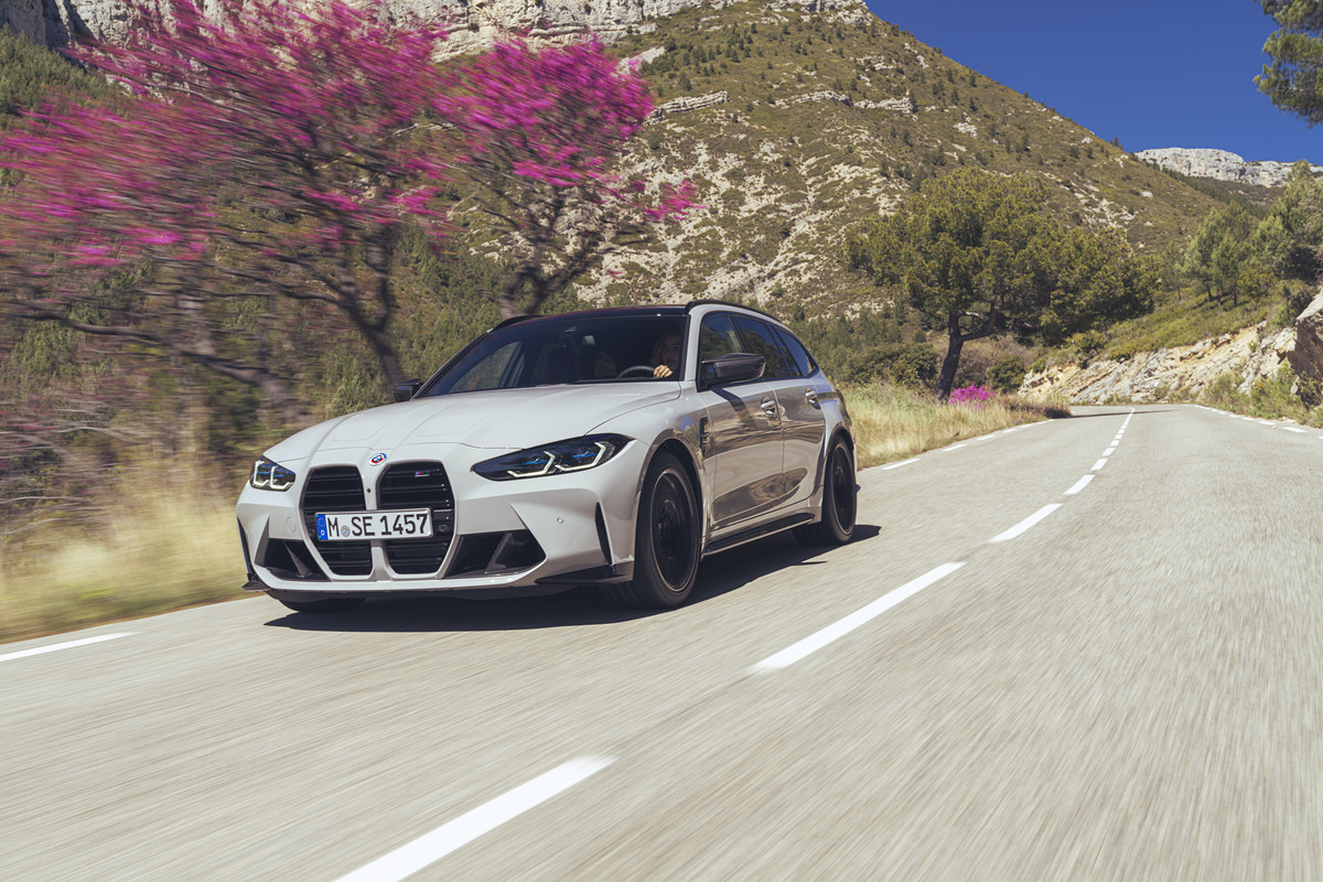 P90468218_highRes_the-first-ever-bmw-m