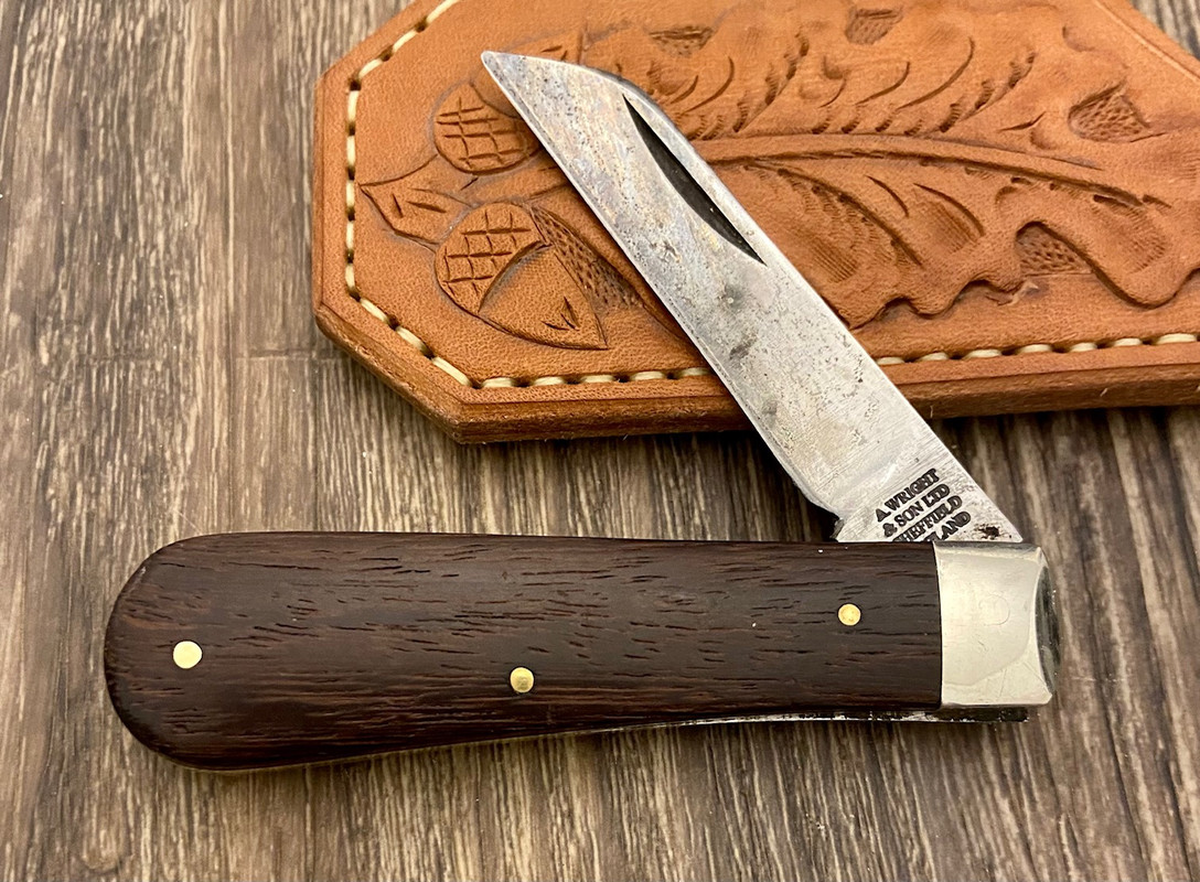 3E6D273E-50F2-40A8-B819-34337D6C2F1F