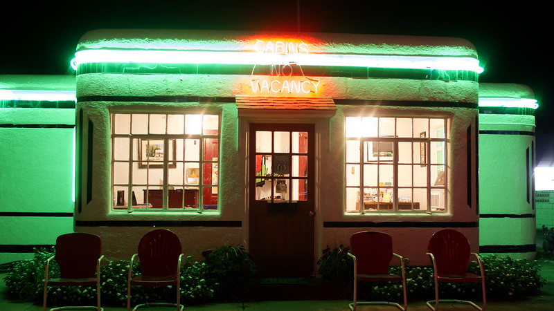 greenmoteloregon.jpg