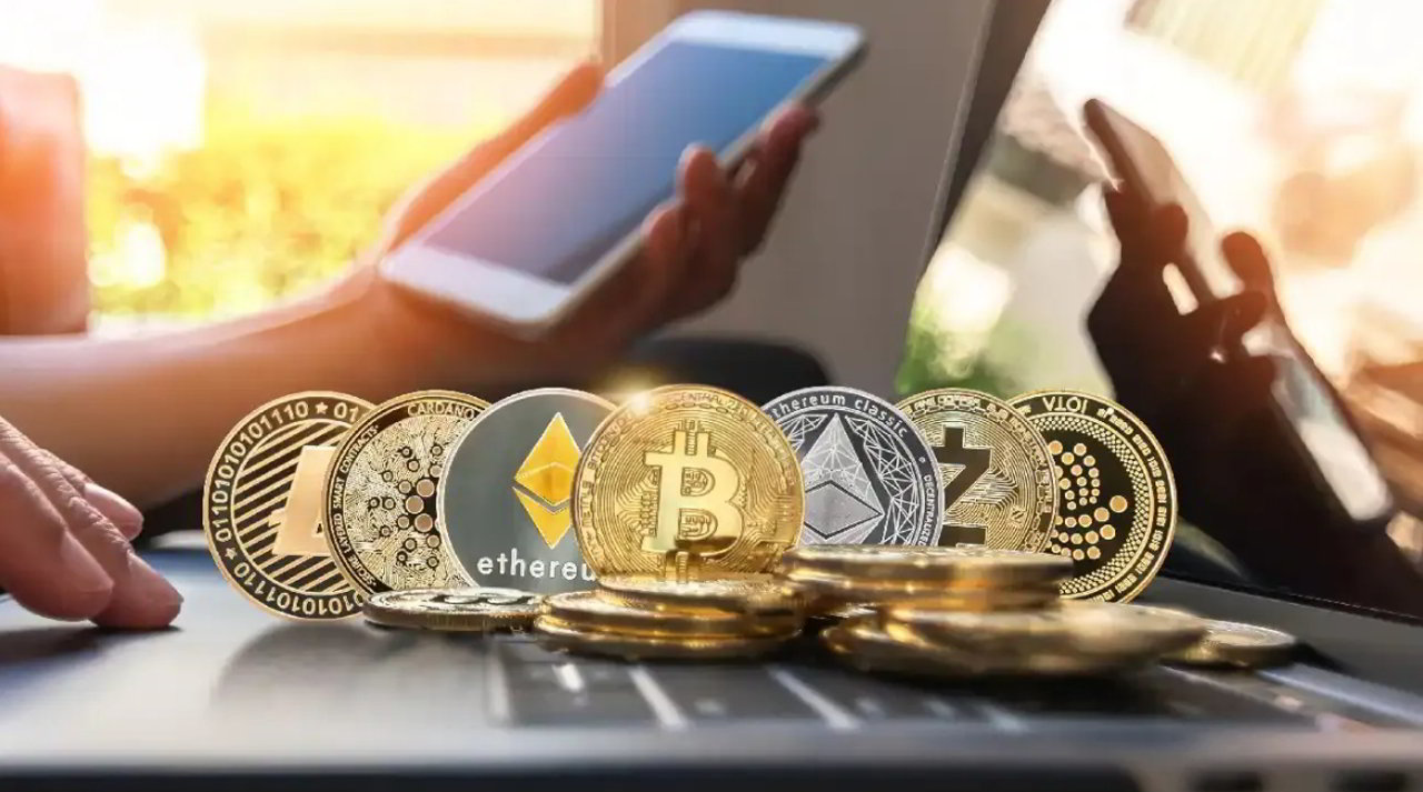 Criptovaluta.it porta il Bitcoin nella box professionale con Edoardo D'Addazio