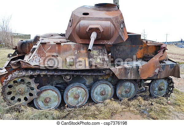 rusty-old-german-military-tank-pictures-