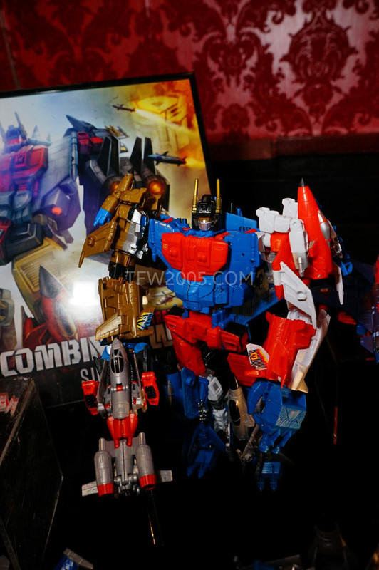 SDCC2015-Hasbro-Breakfast-Transformers-Combiner-