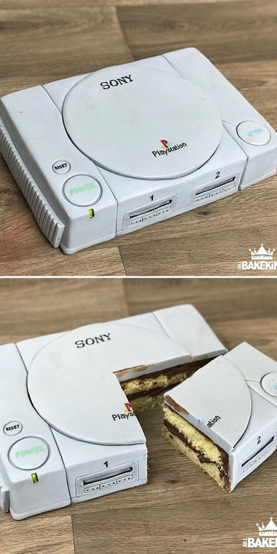 white-sony-playstation-cake.jpg