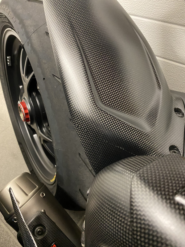 D193F9D1-42A3-456A-85B0-1E6CD7034913