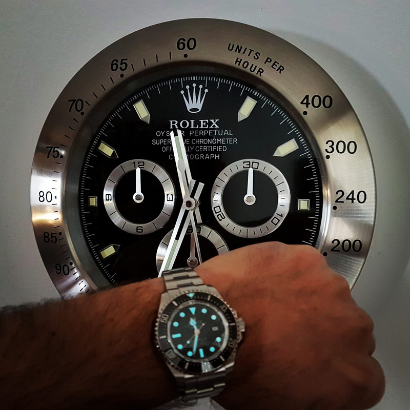 Rolex Sea-Dweller Deepsea 44mm 3900M Cal. 3135 Ref. 116660 (3)