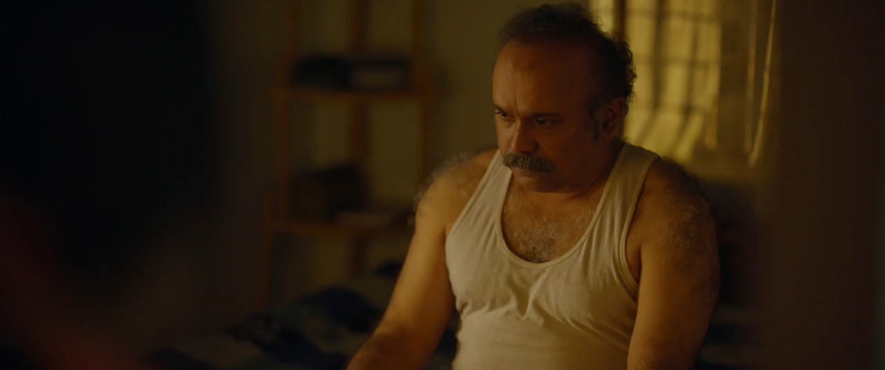 Sesham Mike-il Fathima 2023 WebRip [Hindi + Tamil + Telugu + Malayalam + Kannada] 480p 720p ESub Screenshot