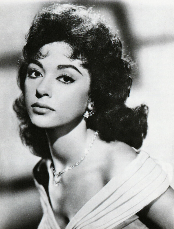 rita_moreno_a84
