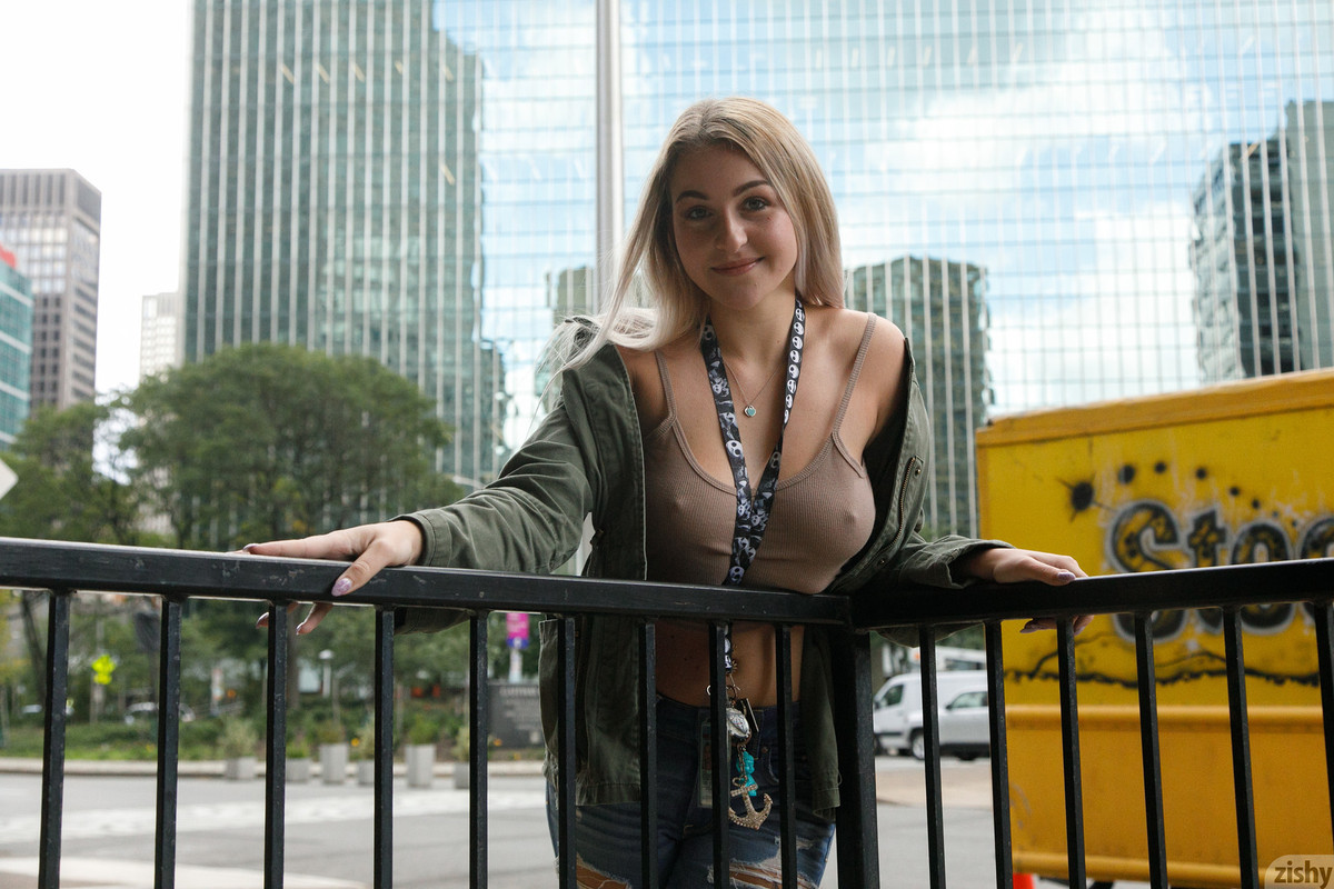 full_006_1634511636299854