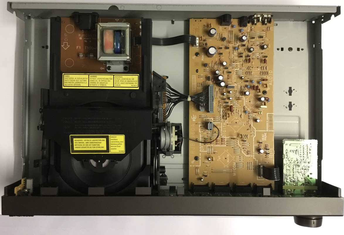 Technics SL-PG540A_offen