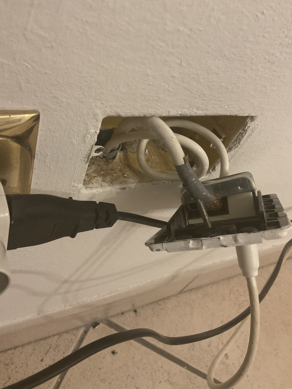 8CB9397A-878B-4121-AD0F-AFD2242EEE14