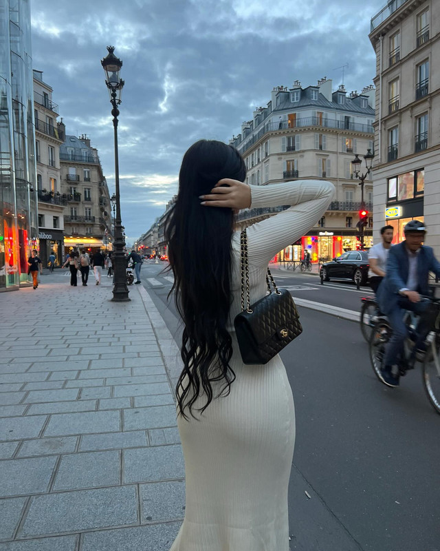 فانيسا رينهارت بإطلالة جريئة في صور جديدة Vanessa-rhd-1718889674348