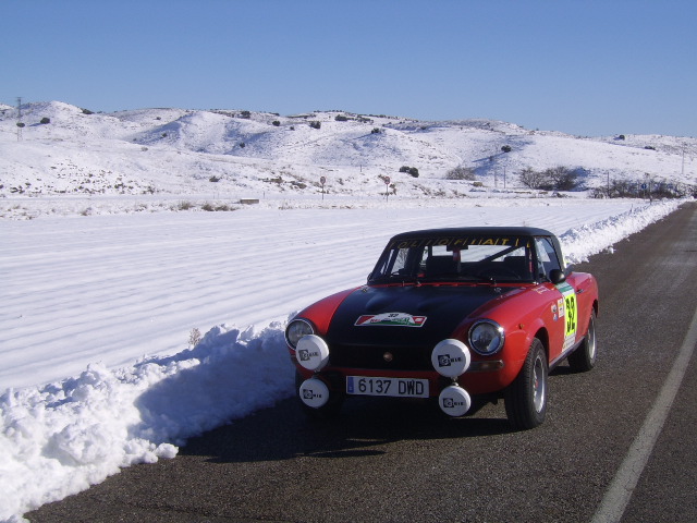 Fiat 124 Spider en Siberia....Guadalajara 007
