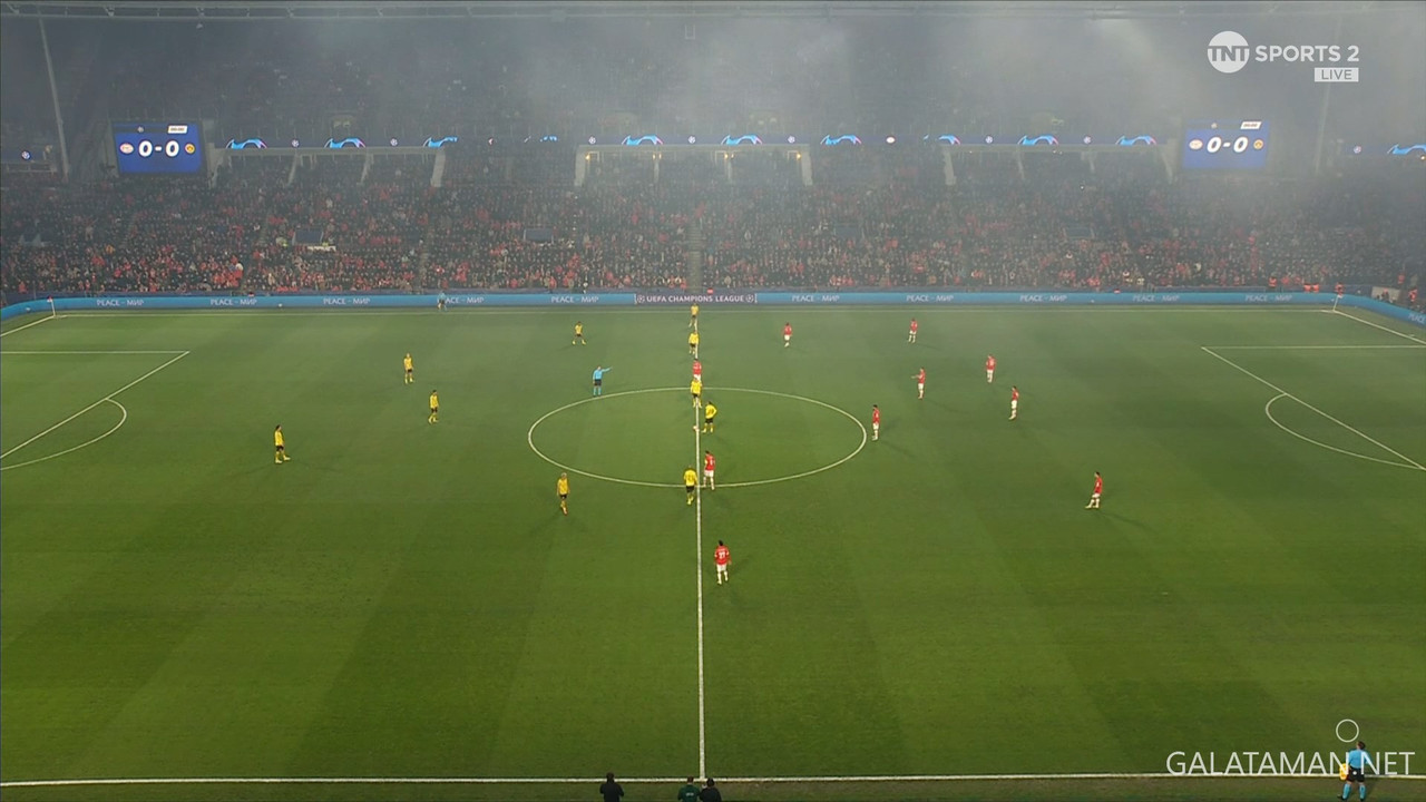 [Image: 20240220-PSV-DOR-UCL-0-1080-ts-snapshot-04-39-130.jpg]