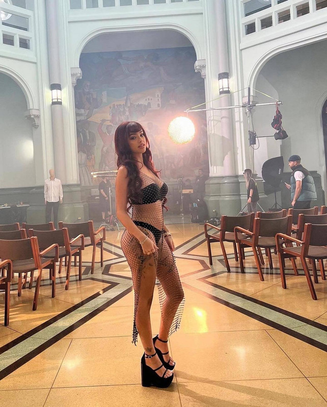 Malu-Trevejo-Feet-6780250