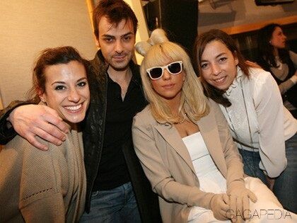 2-24-09-At-Fun-Radio-001.jpg