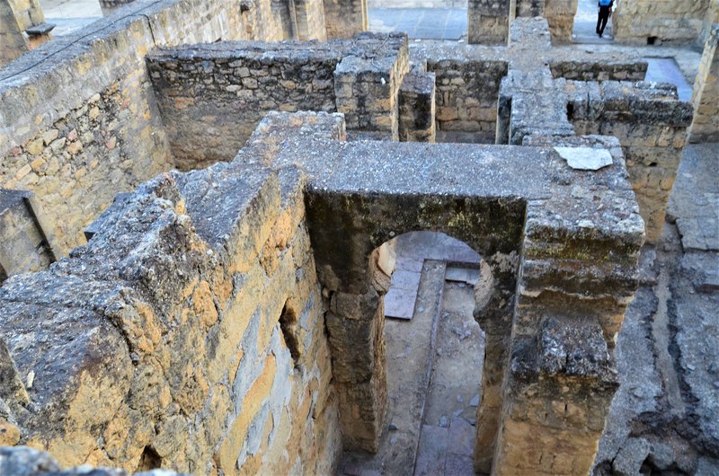 YACIMIENTO ARQUEOLOGICO MEDINA AZAHARA-10-9-2021 - Córdoba y sus pueblos-2017/2020 (9)