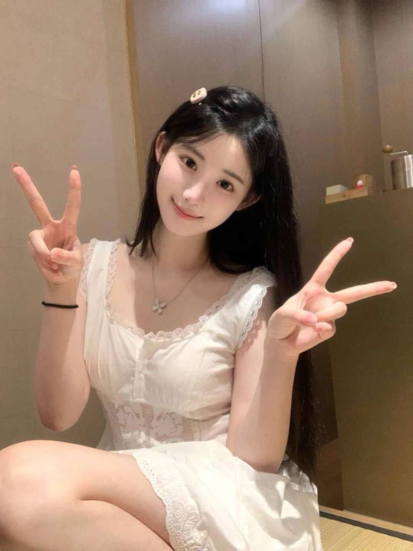 清純學生妹全套指定房間