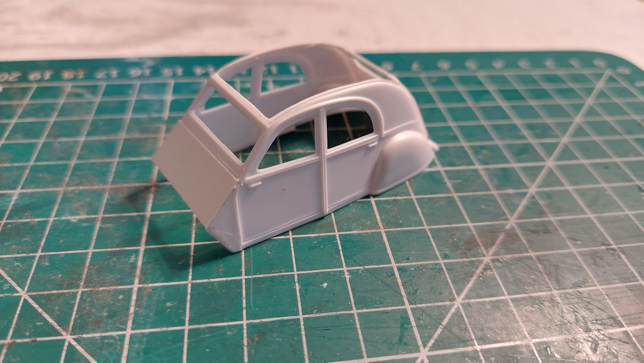 Heller Maquette Citroën 2 CV – 1/43 – 21 Pièces – Peinture, Colle Et Pinceau Inclus