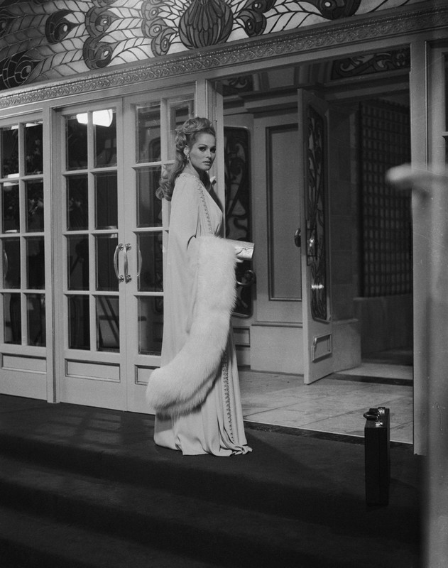 ursula_andress_c43